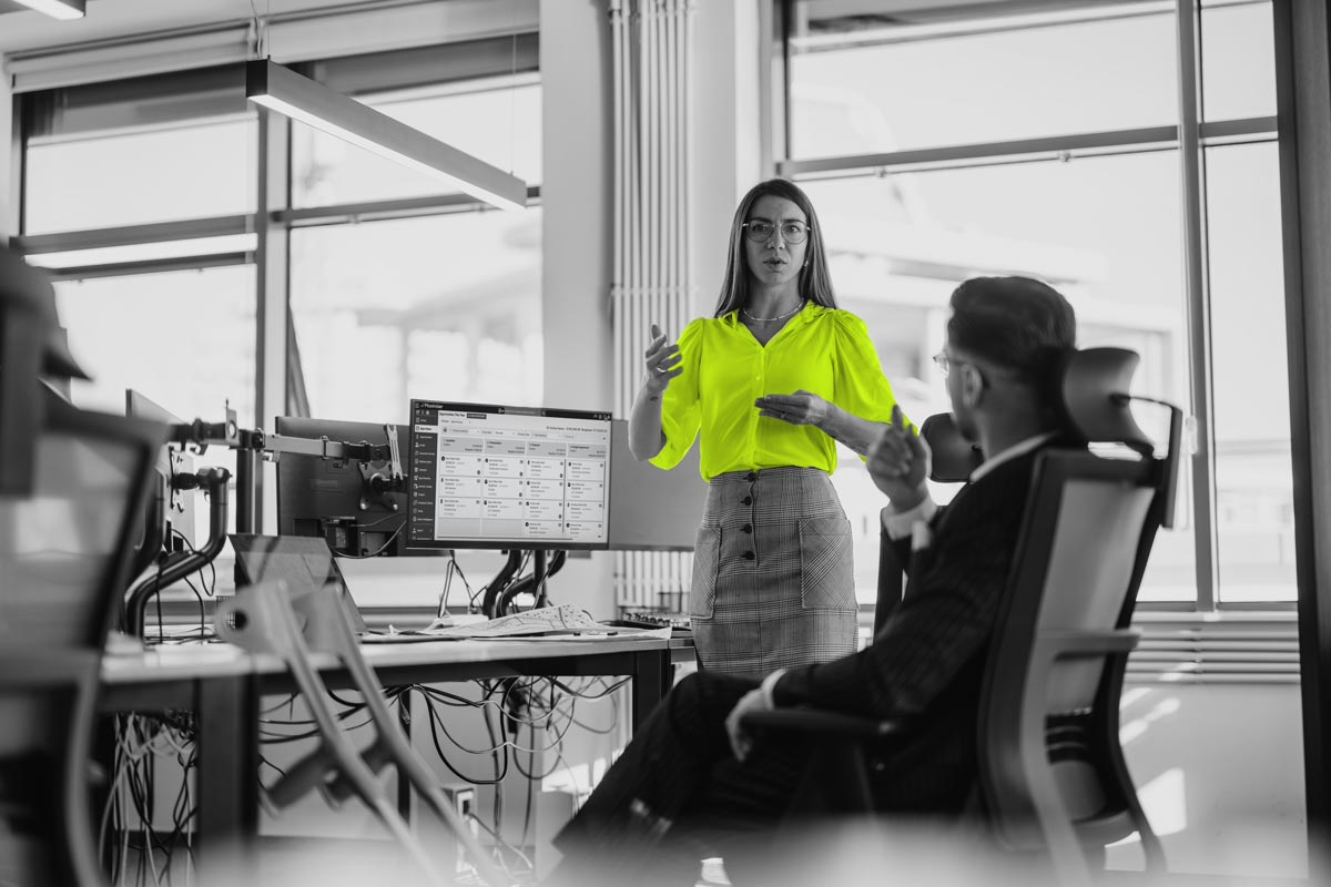 Best CRM for Lead Management: Top 5 CRM to Manage Leads 2025